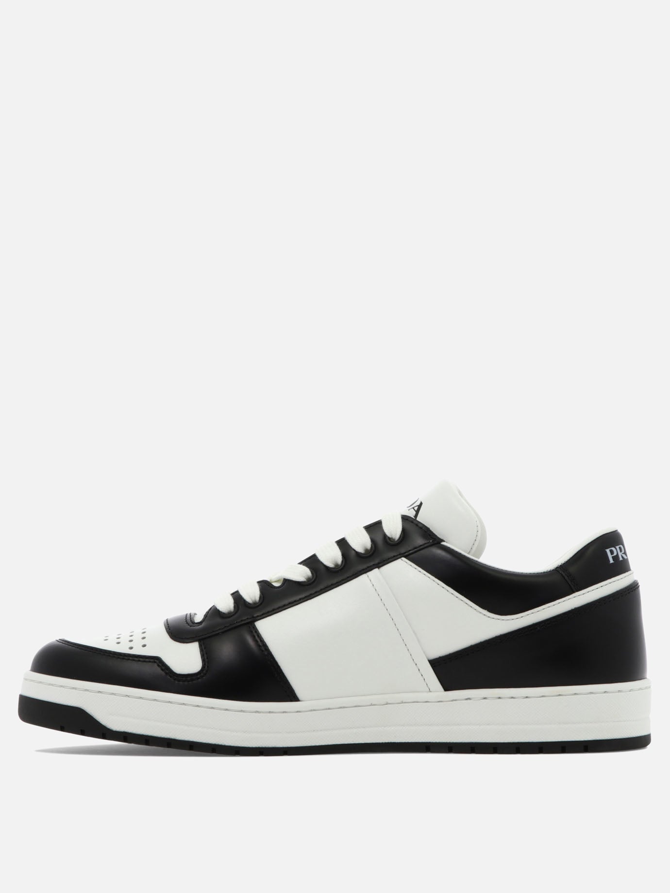 Low top sneakers 100% calf leather - 100% rubber  White - Prada Men | PDP | VIETTI Online Store | Zoom-Modal_3

