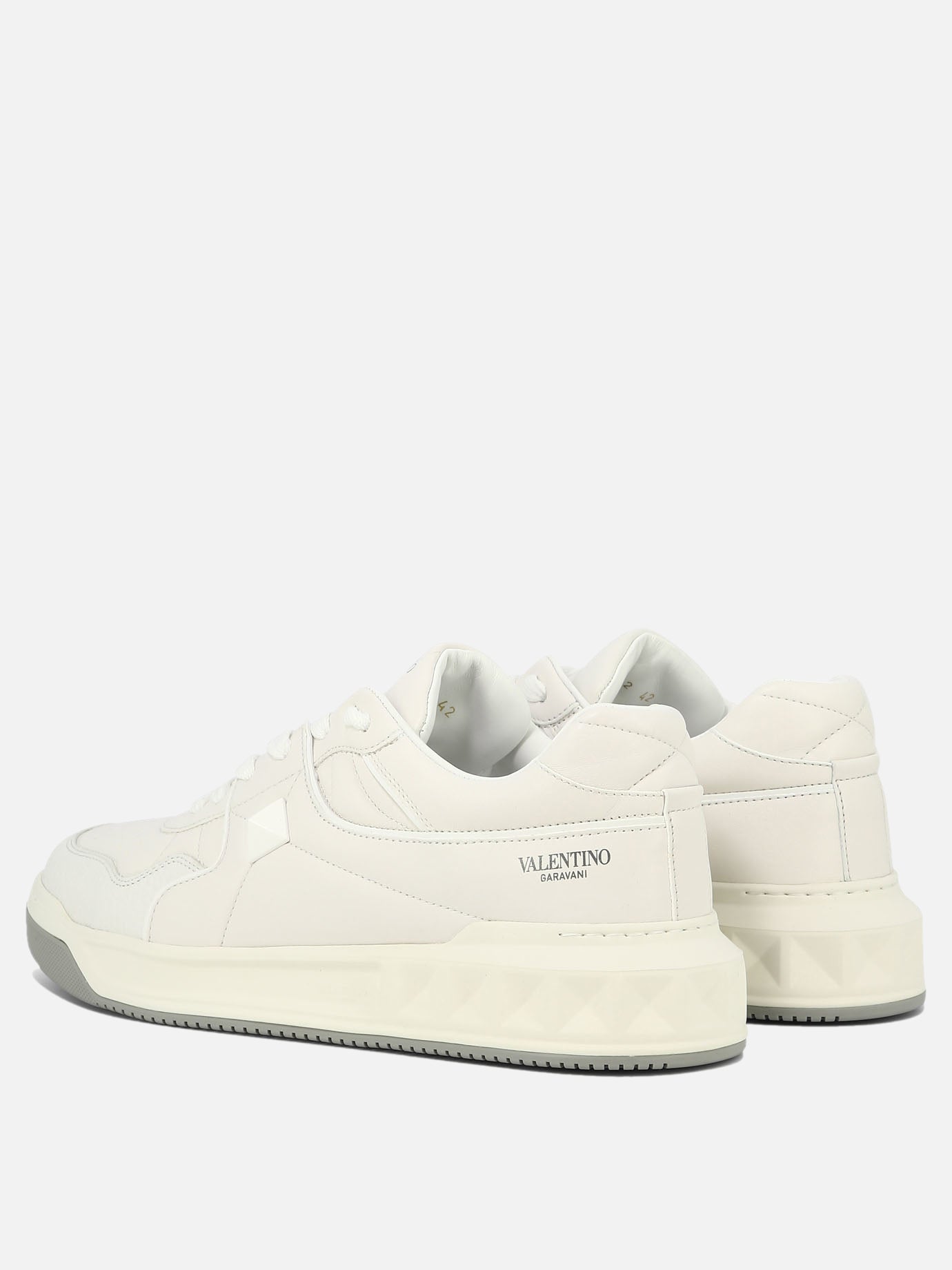 Low top sneakers 100% leather - 100% rubber  White - Valentino Garavani Men | PDP | VIETTI Online Store | Zoom-Modal_4
