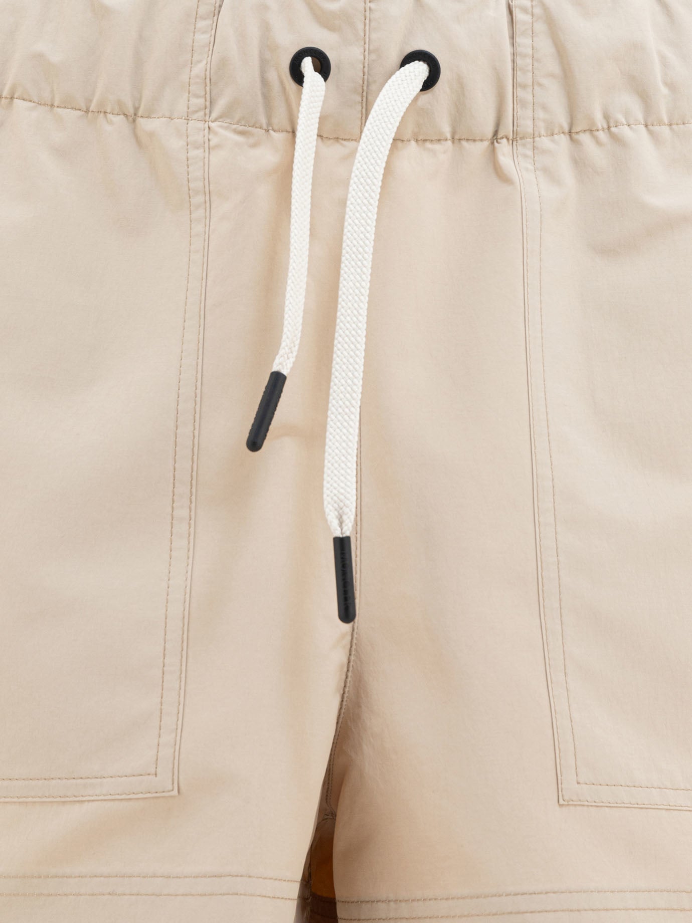 Moncler Grenoble Shorts in technical froissé Beige