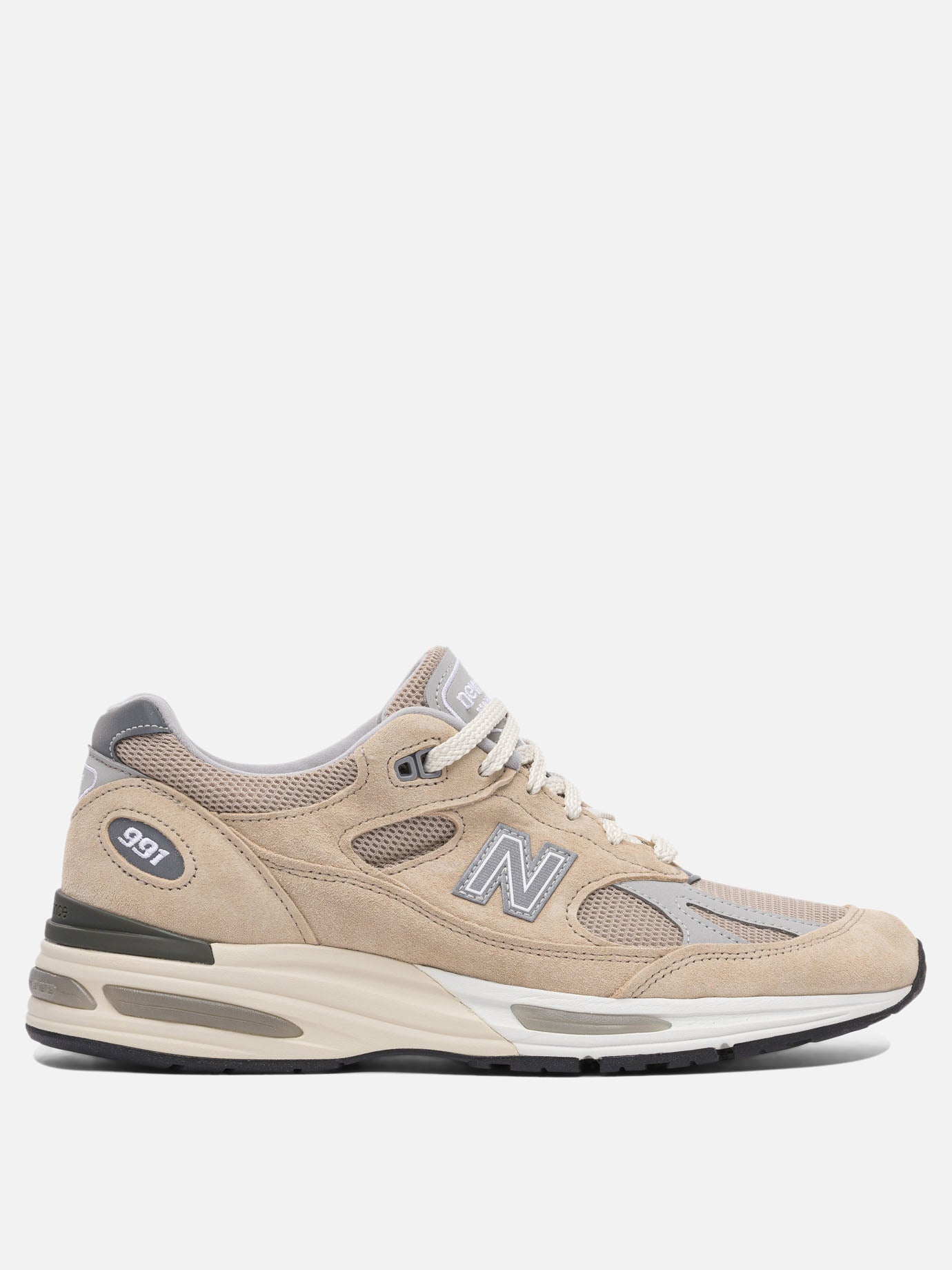 Low top sneakers 90% suede 10% mesh - 100% rubber  Beige - New Balance Men | PDP | VIETTI Online Store | Zoom-Modal
