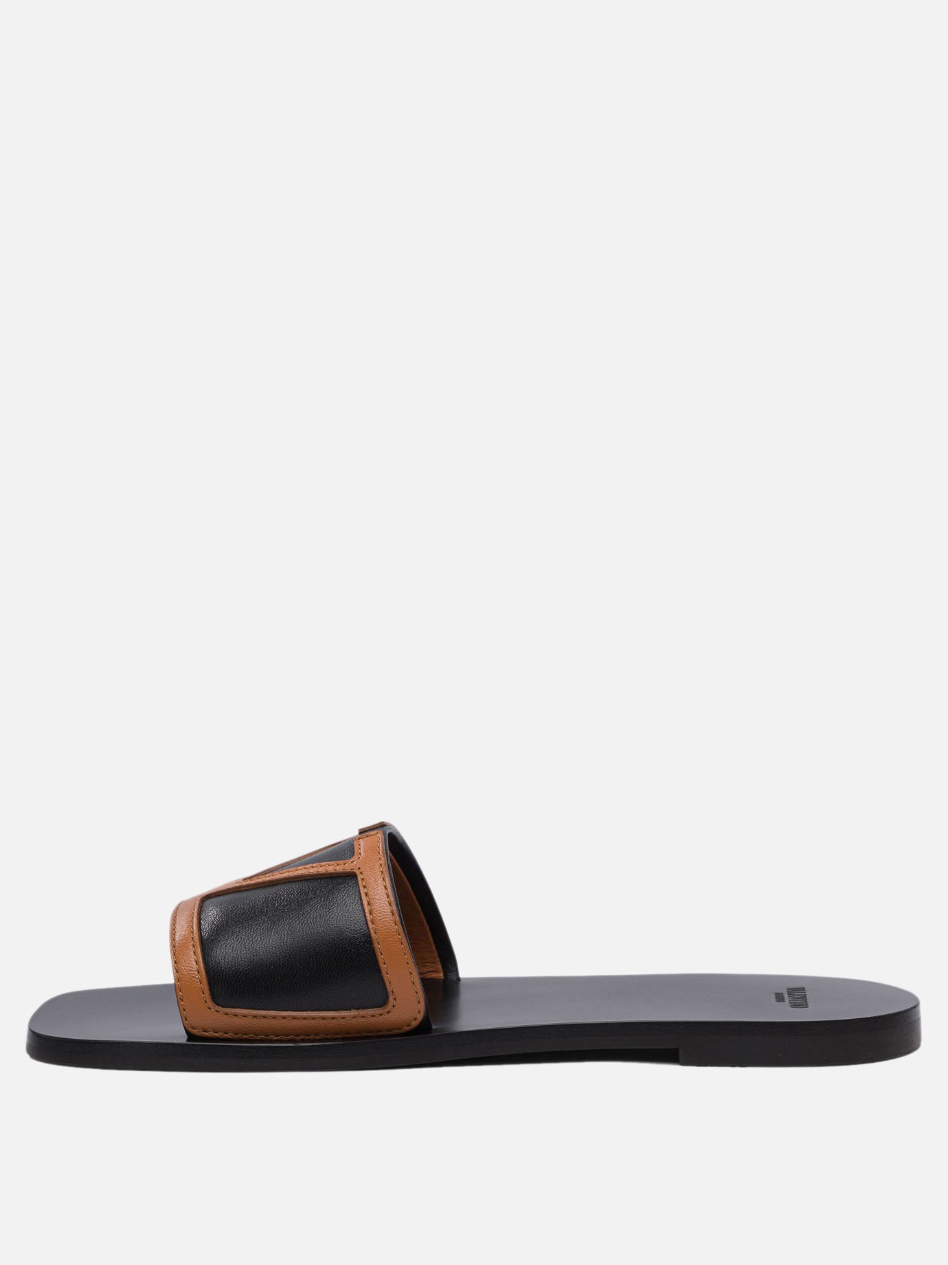 Flat sandals 100% leather - 100% leather  Black - Valentino Garavani Women | PDP | VIETTI Online Store | Zoom-Modal_3
