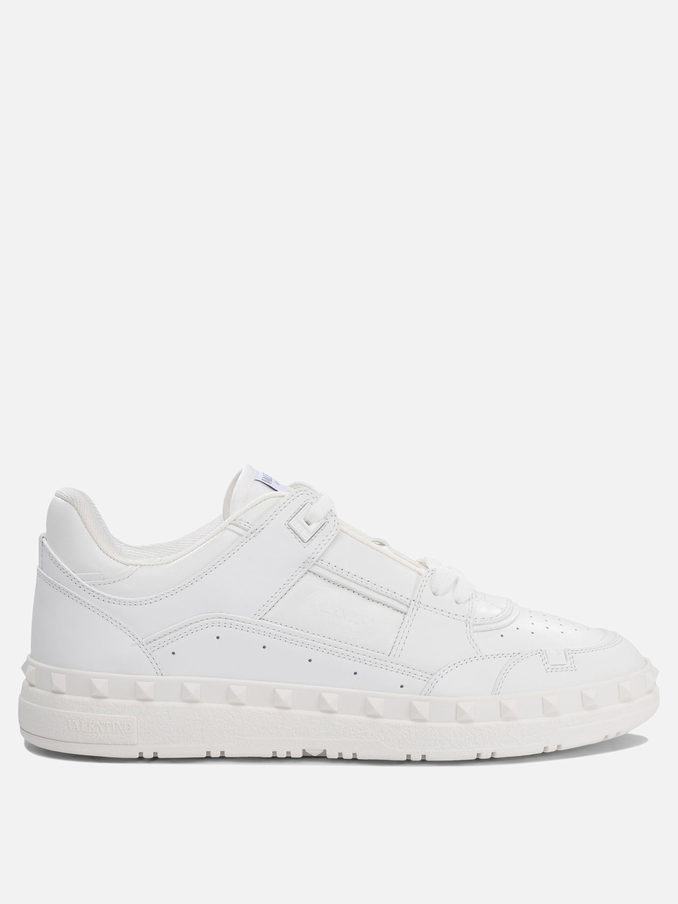 Low top sneakers 100% leather - 100% rubber  White - Valentino Garavani Men | PDP | VIETTI Online Store | thumbnail