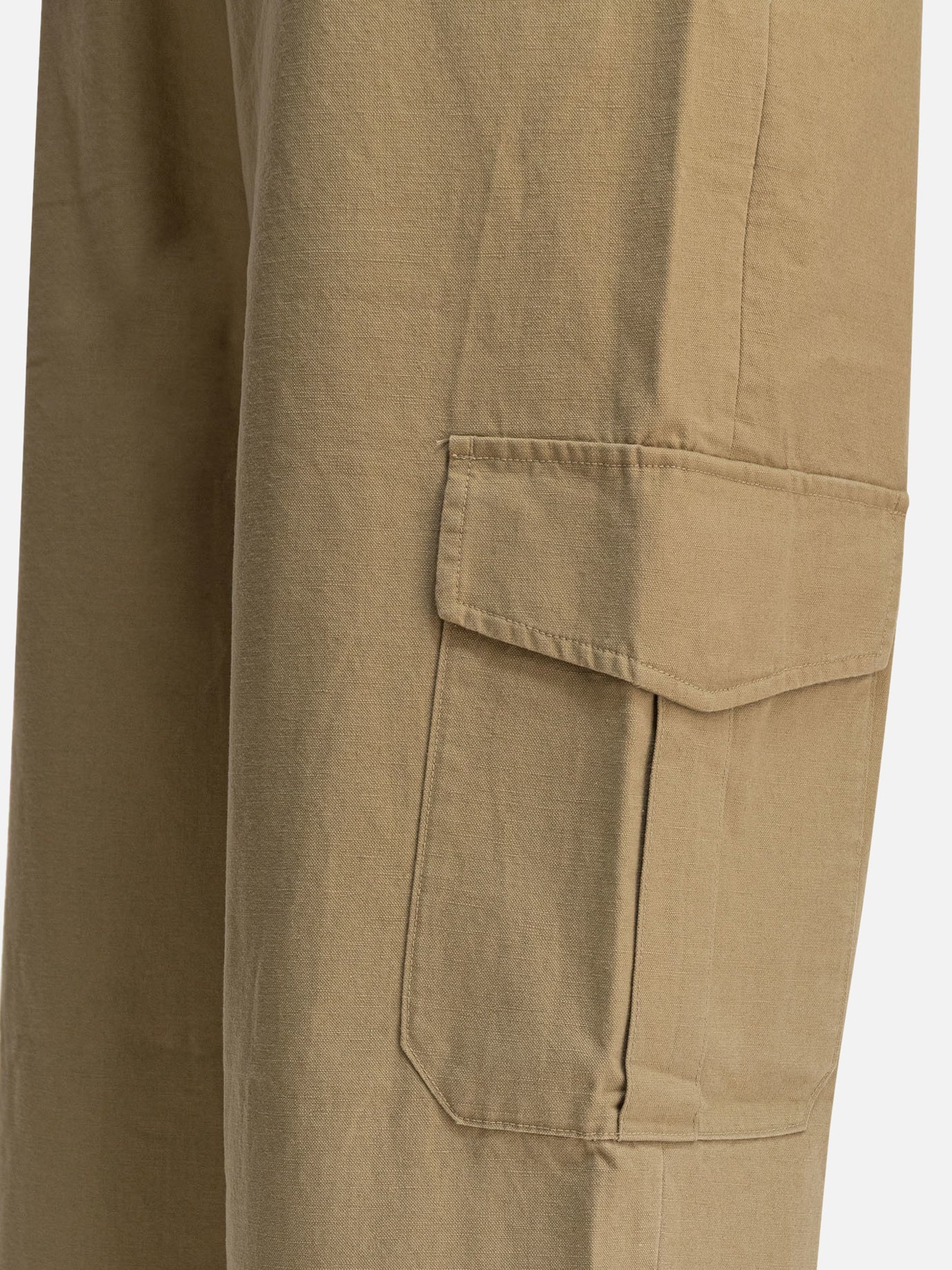 Cargo & parachute trousers Solid colour  Beige - Vince Men | PDP | VIETTI Online Store | Zoom-Modal_4
