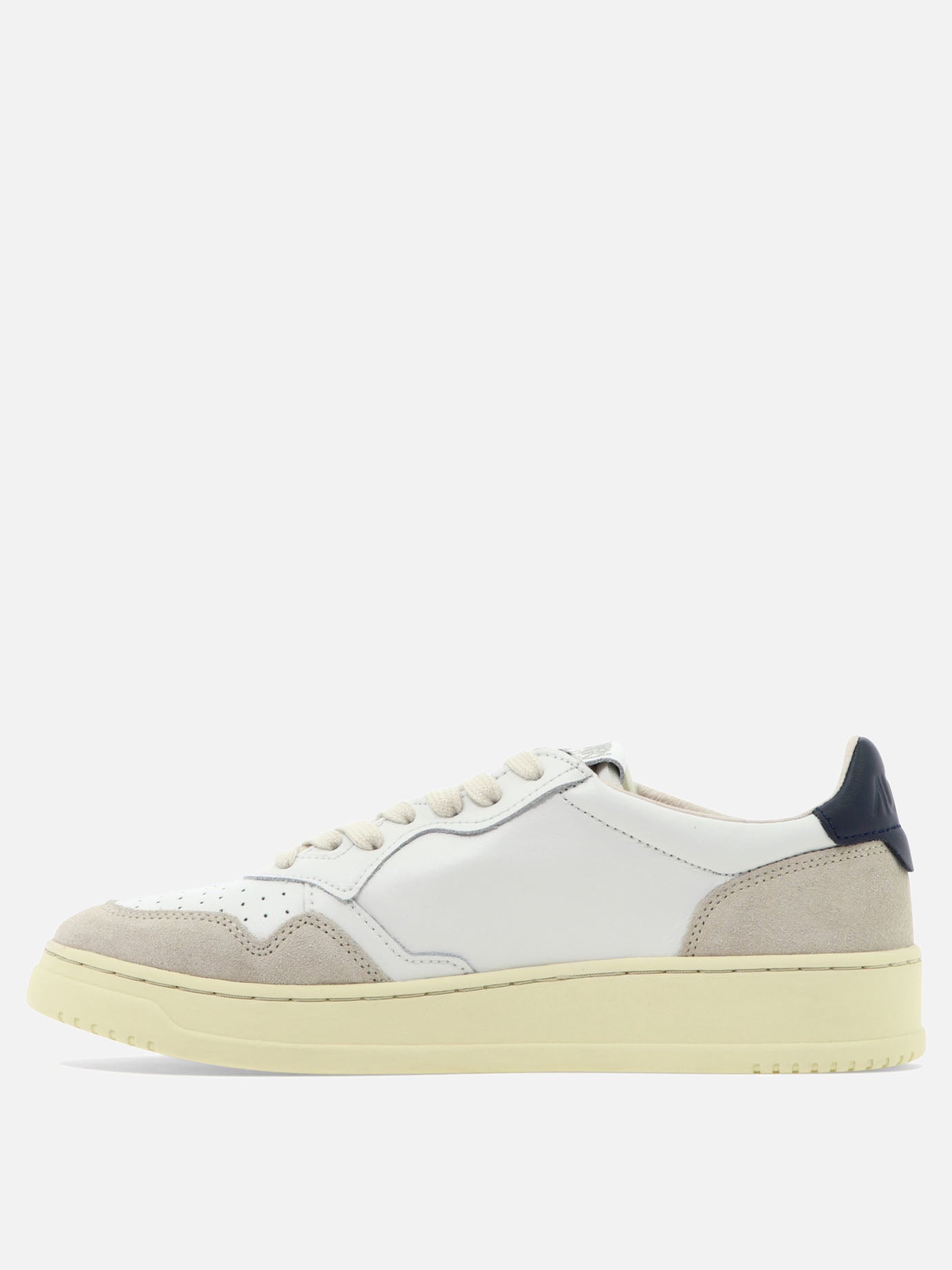 Low top sneakers 100% cow leather - 100% rubber  White - Autry Men | PDP | VIETTI Online Store | Zoom-Modal_3
