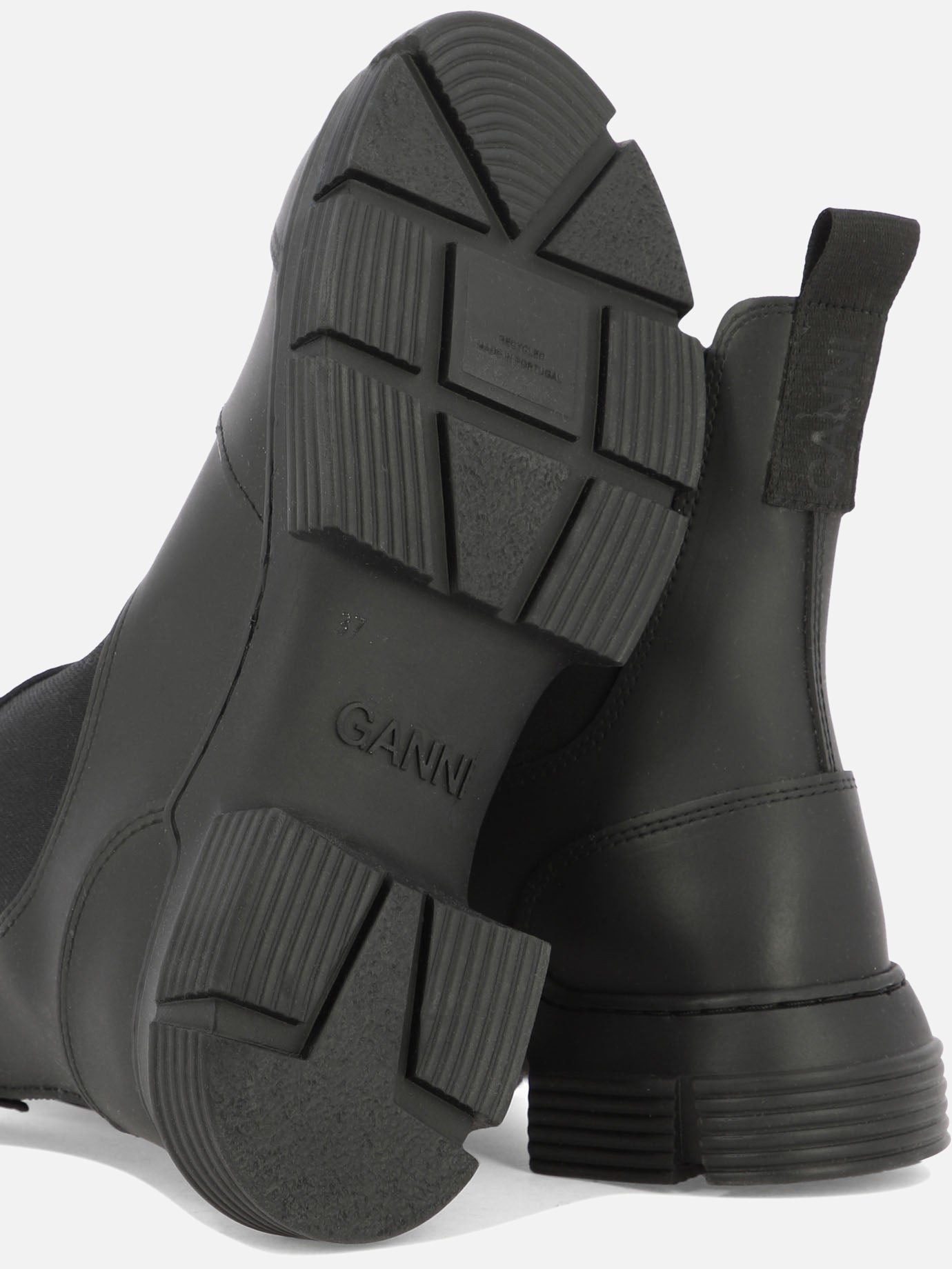 "City Recycled Rubber" ankle boots