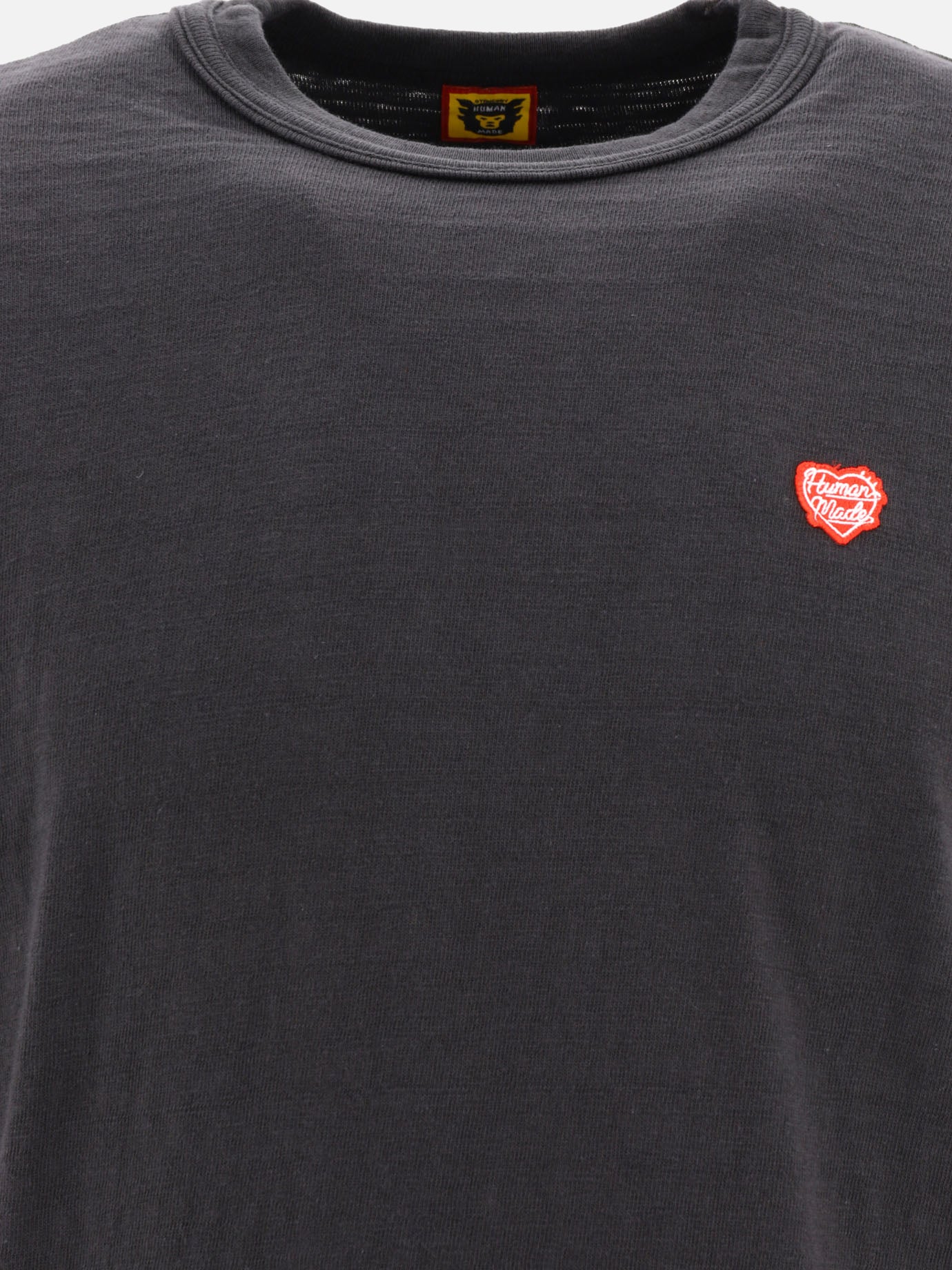 "Heart Badge" t-shirt