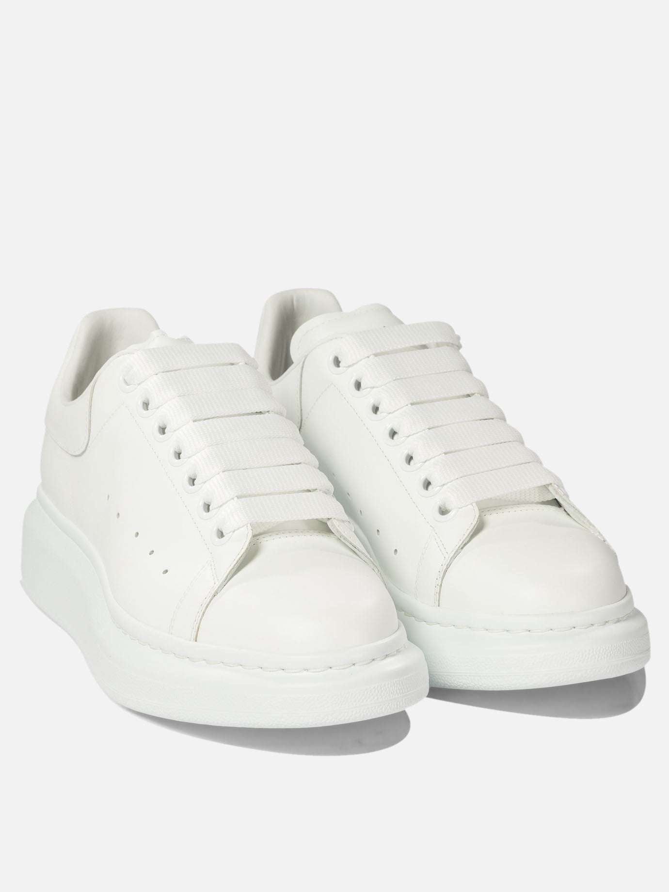 Low top sneakers 100% leather - 100% rubber  White - Alexander McQueen Women | PDP | VIETTI Online Store | thumbnail