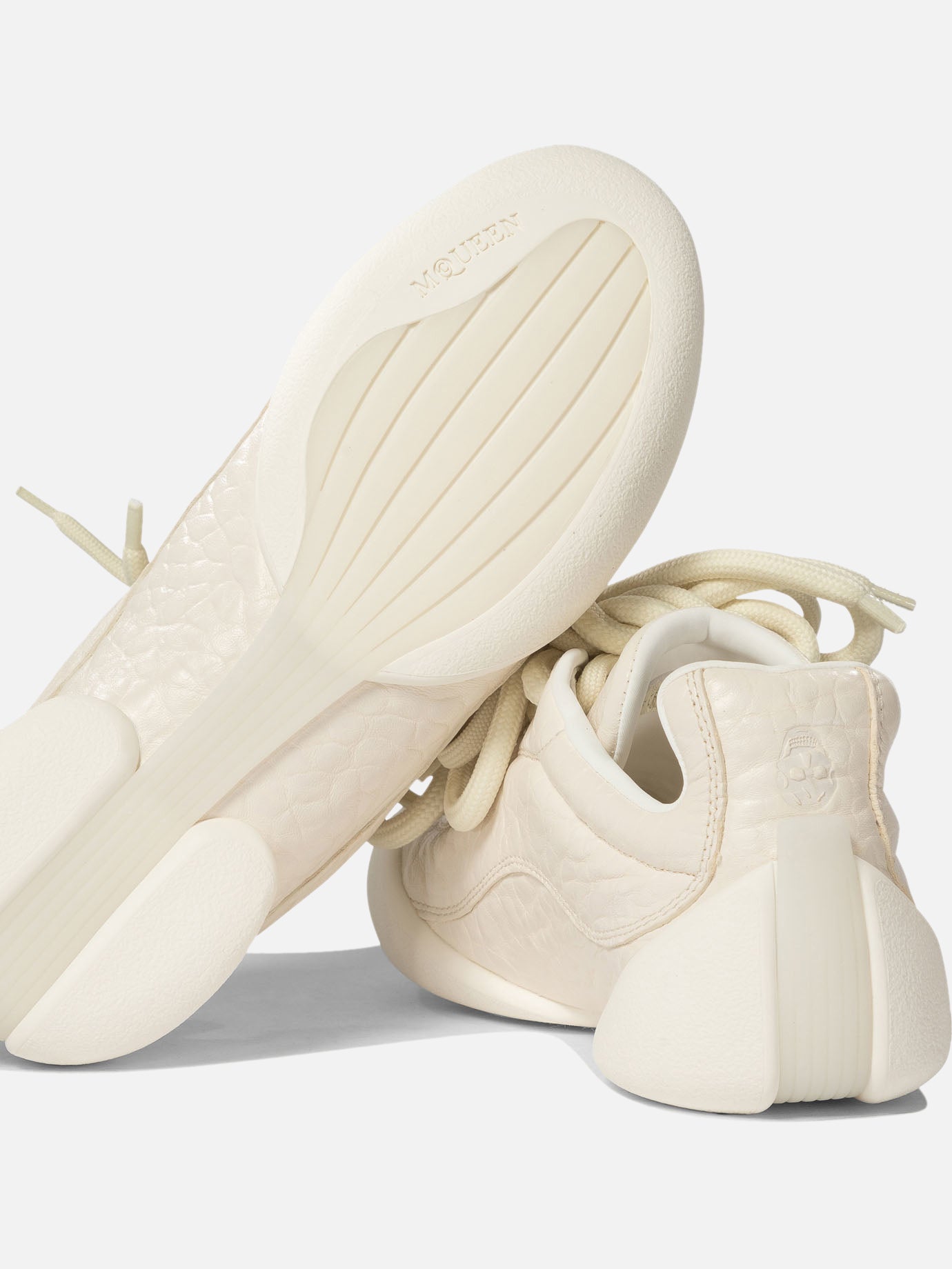 Low top sneakers 100% mutton leather - 100% rubber  White - Alexander McQueen Women | PDP | VIETTI Online Store | Zoom-Modal_5
