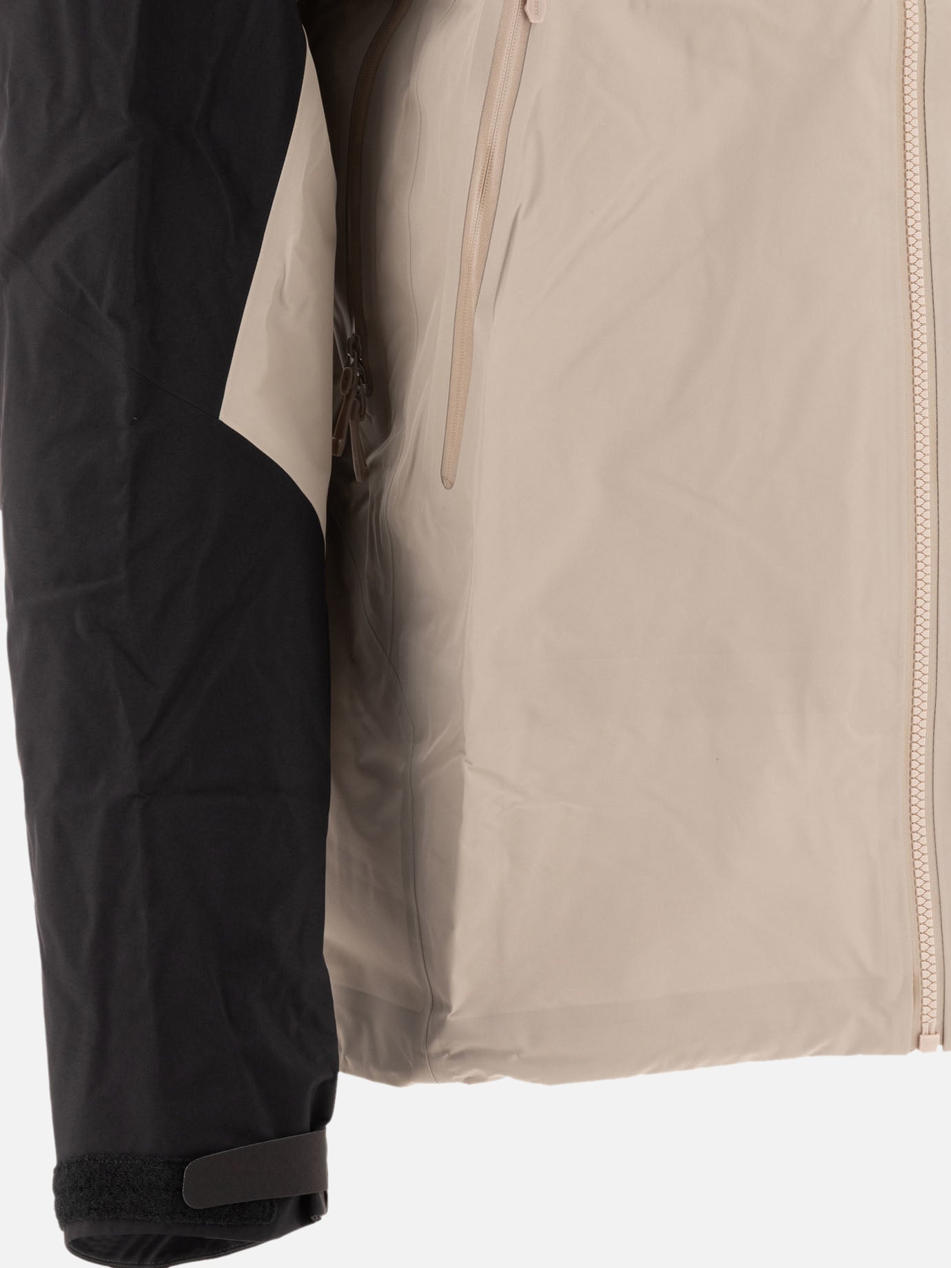 Technical jackets Logo  Beige - Arc'teryx Men | PDP | VIETTI Online Store | Zoom-Modal_3
