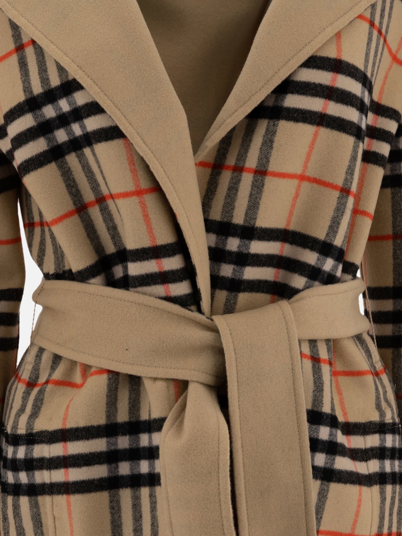 Burberry Reversible car coat in Check wool Beige