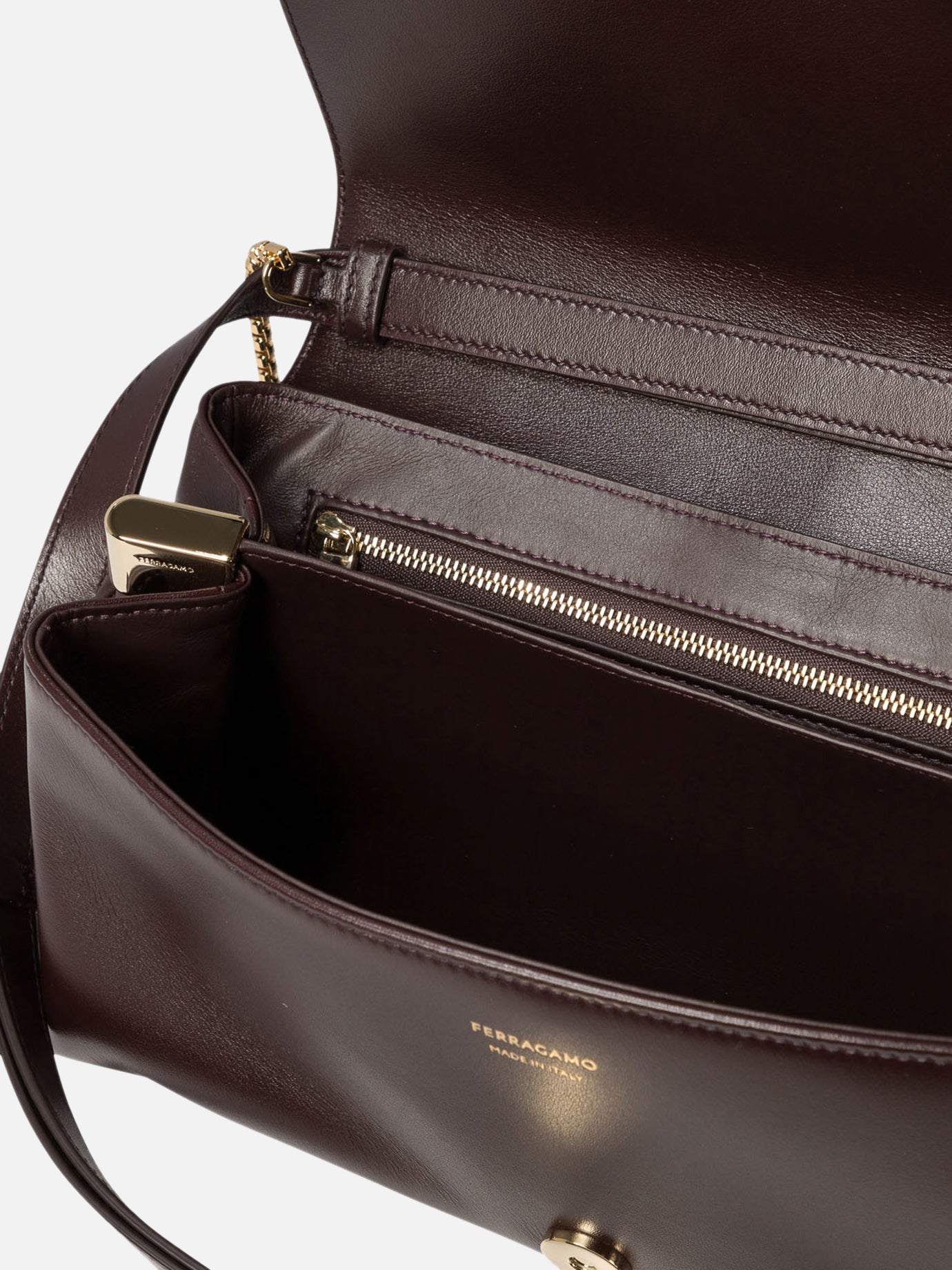 Ferragamo Crossbody bag with flap Bordeaux