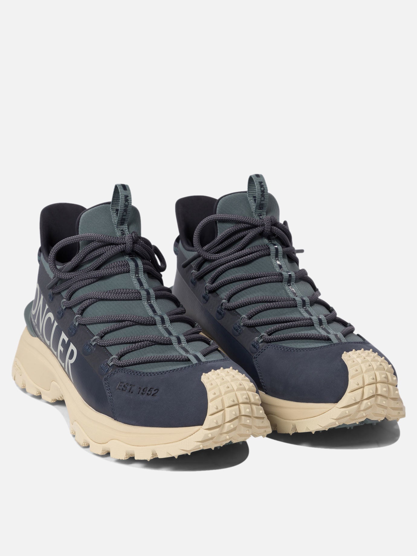 "Trailgrip Lite 2" sneakers