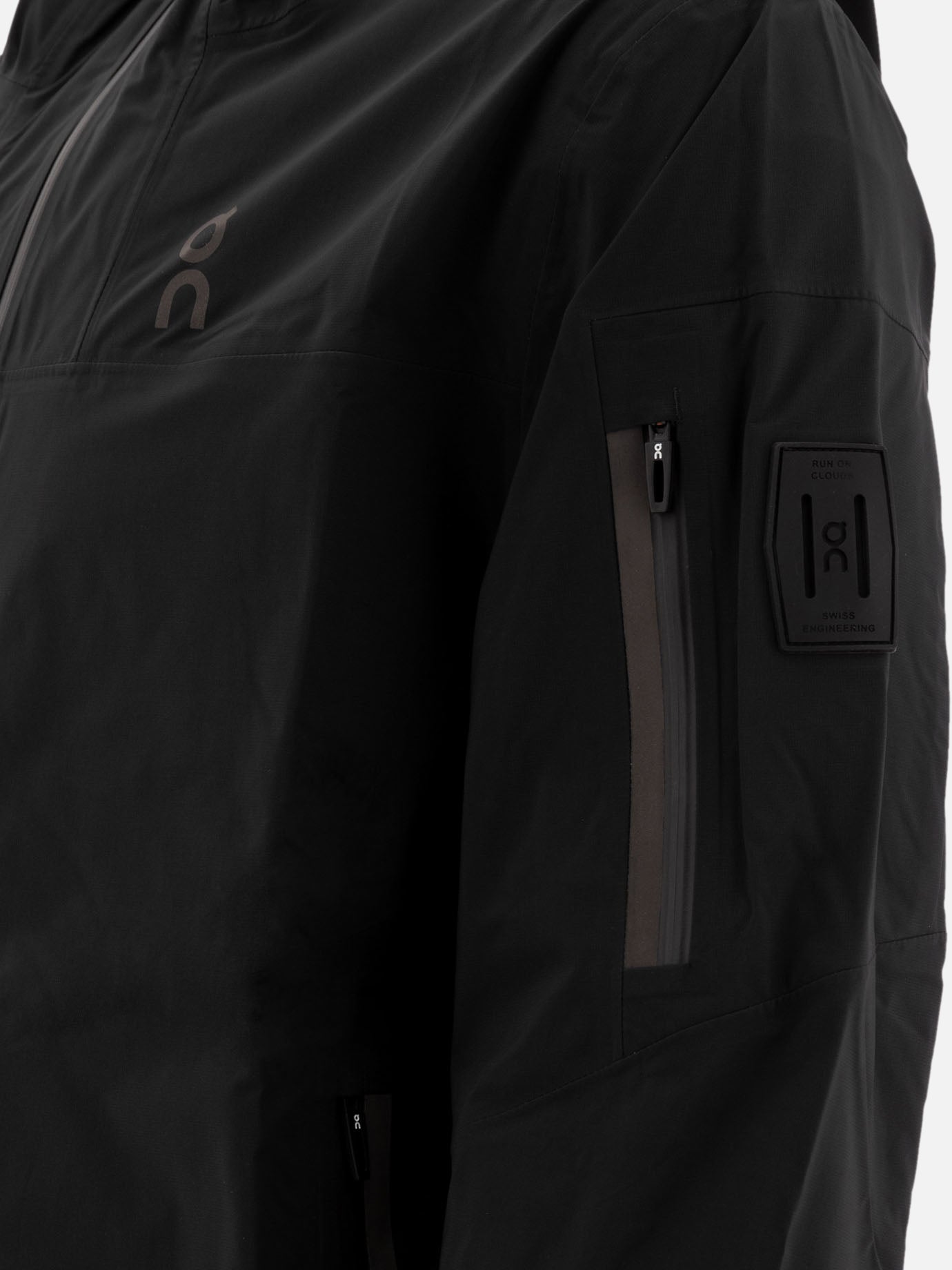 On Running "Trek" jacket Black