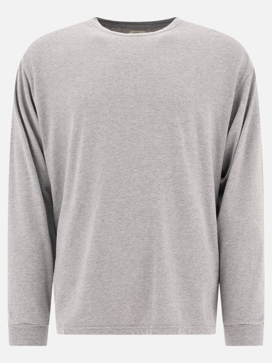 Long-sleeves t-shirt