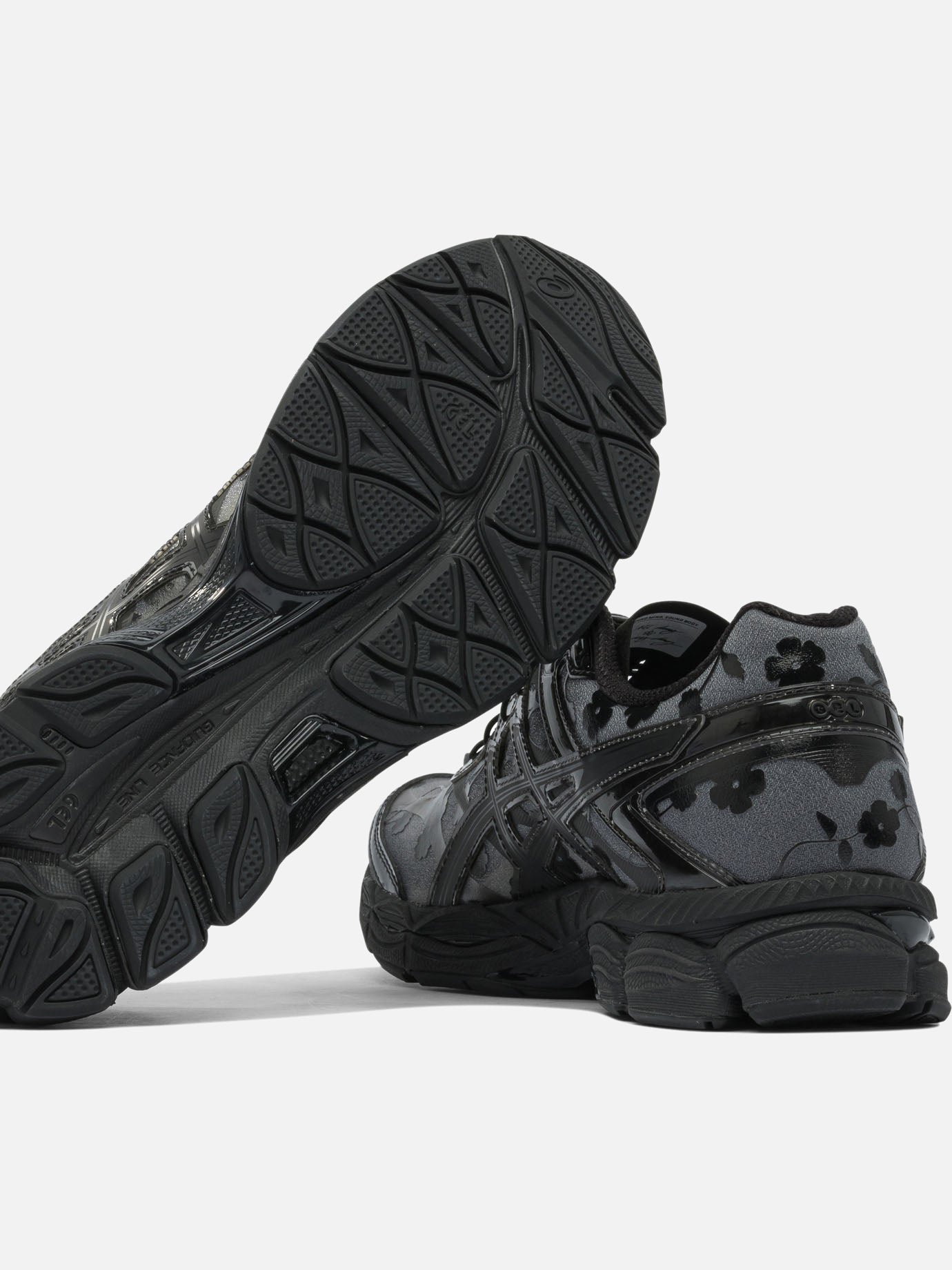 Low top sneakers 100% synthetic fiber - 100% rubber  Black - Asics Men | PDP | VIETTI Online Store | thumbnail_5