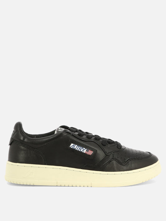 Low top sneakers 100% cow leather - 100% rubber  Black - Autry Men | PDP | VIETTI Online Store 
