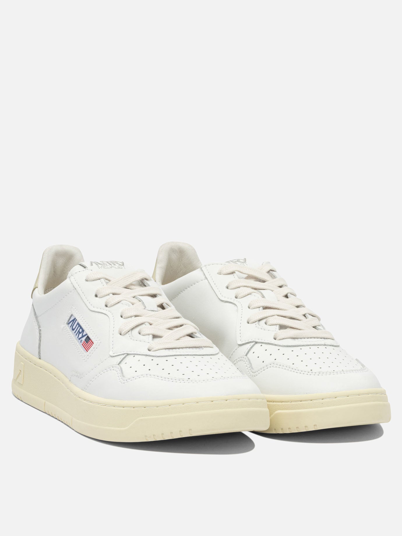 Low top sneakers 100% cow leather - 100% rubber  White - Autry Men | PDP | VIETTI Online Store | thumbnail_2