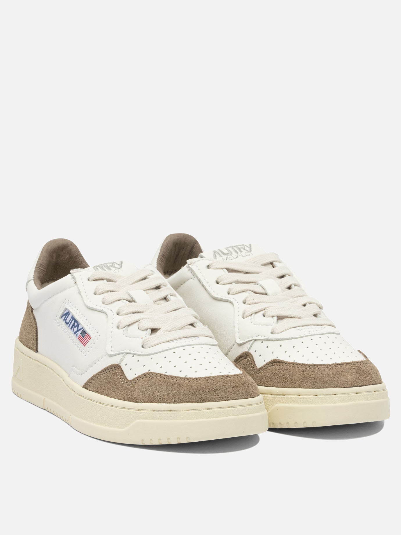 Low top sneakers 100% cow leather - 100% rubber  White - Autry Women | PDP | VIETTI Online Store | thumbnail_2