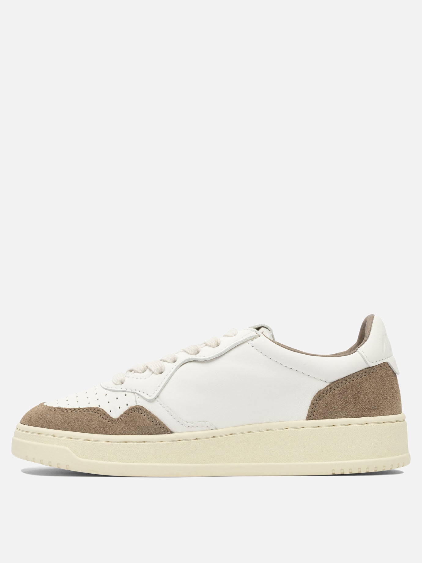 Low top sneakers 100% cow leather - 100% rubber  White - Autry Women | PDP | VIETTI Online Store | thumbnail_3