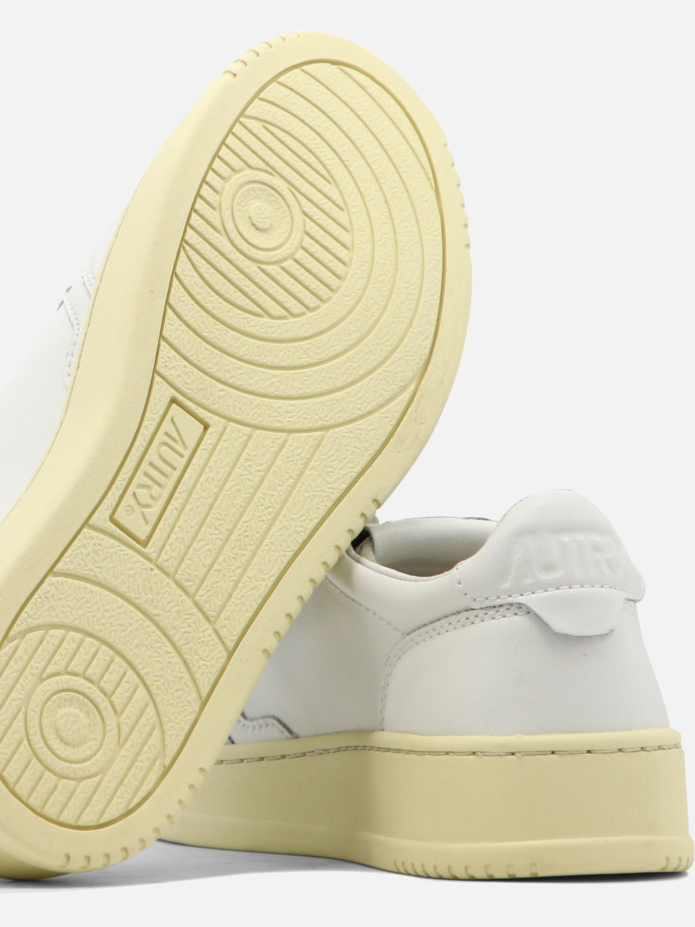 Low top sneakers 100% cow leather - 100% rubber  White - Autry Women | PDP | VIETTI Online Store | thumbnail_5